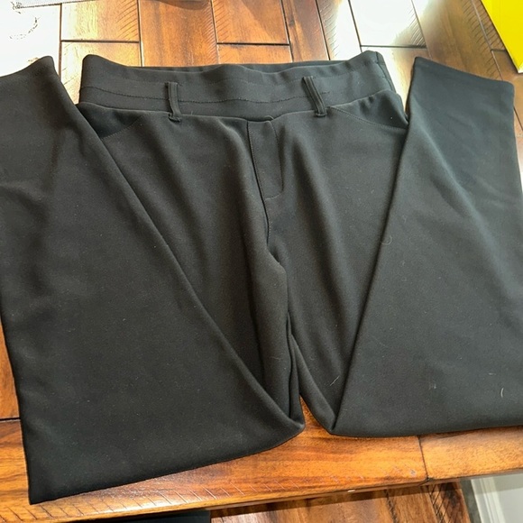 Black stretchy pants - Picture 1 of 3